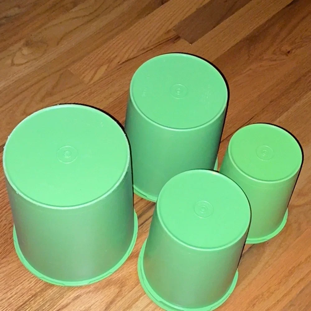 Tupperware Vintage Servalier Canister Set of 4 Green